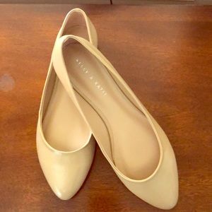 Never worn Kelly & Katie cream flats